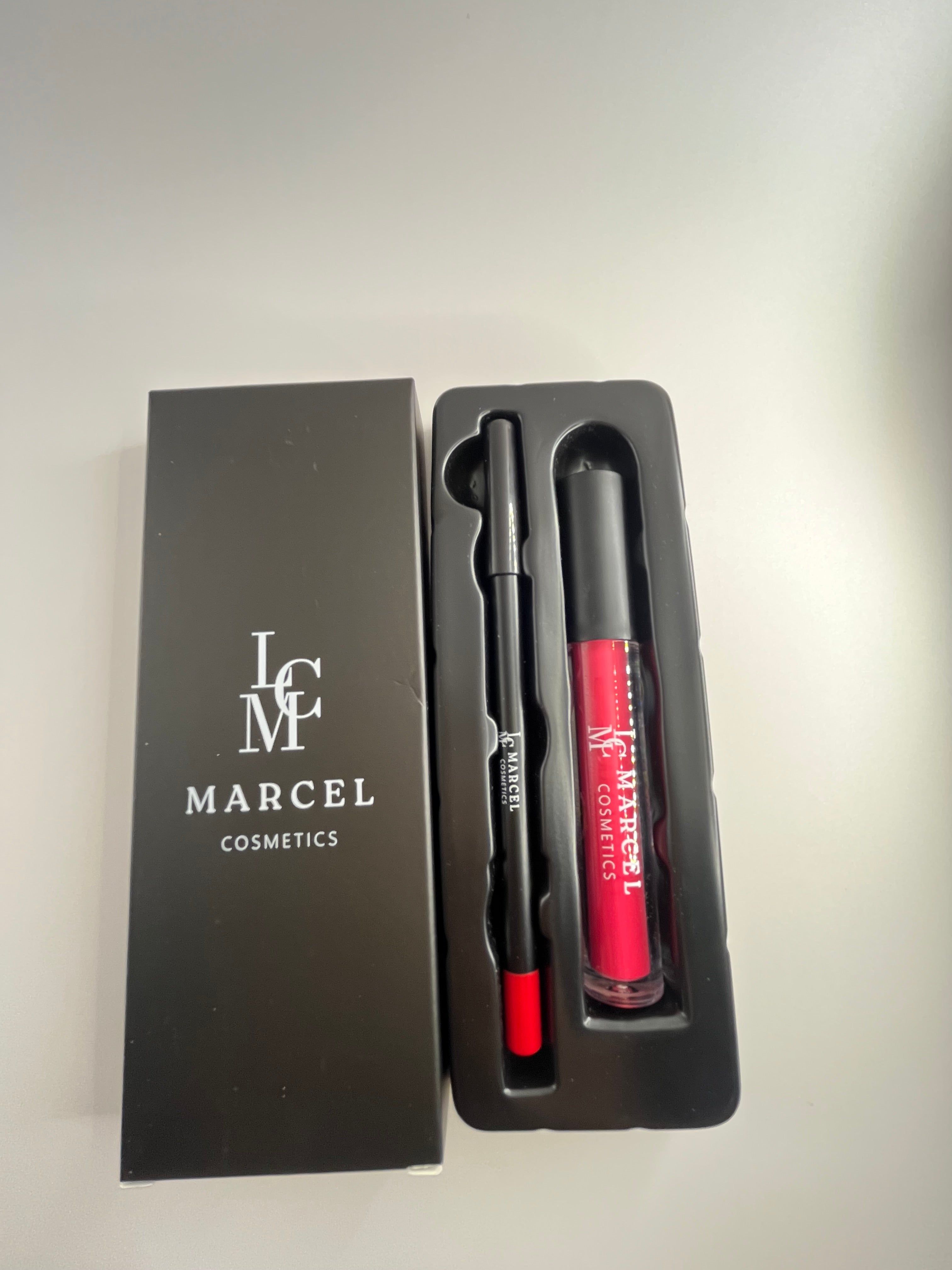 Matte lip kit duo